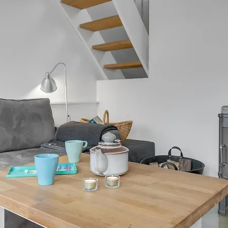 Semesterbostad Amazing In Allinge-Sandvig